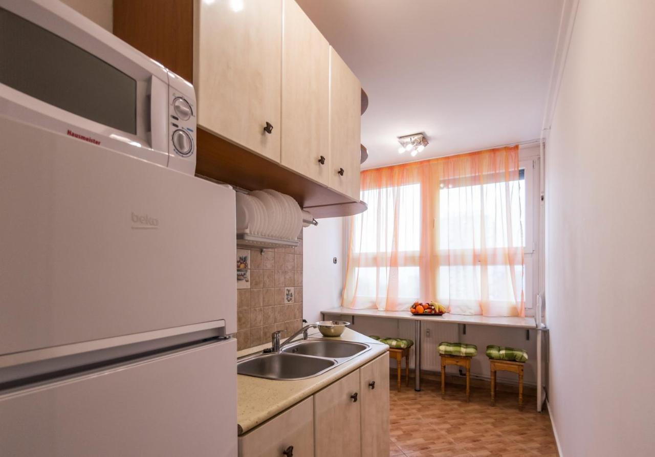 Central Home- Pesterzsebet بودابست المظهر الخارجي الصورة