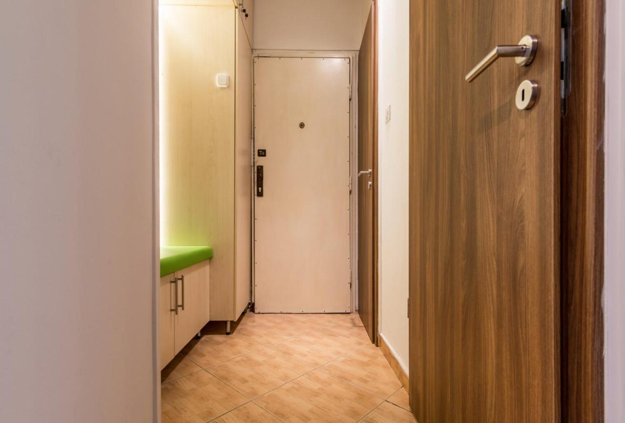 Central Home- Pesterzsebet بودابست المظهر الخارجي الصورة